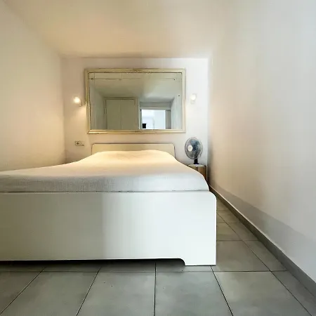 Tossa Center Attic & Terrace Apartment Tossa de Mar